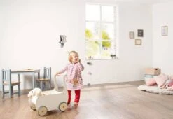 Pinolino Voiture De Poupée Mette , Blanc 18 Pinolino Voiture De Poupée Mette , Blanc -Pinolino || Roba || VIDAXL Soldes Magasin fa424ae406e64fe091e05fdb68342aa4